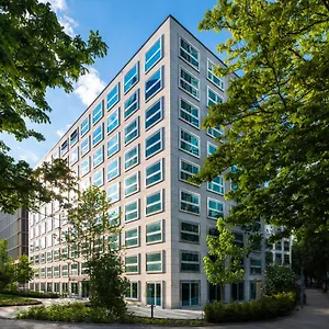 4* Hotel The Flag West M.