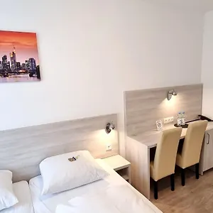 3* Hotel Adler Frankfurt