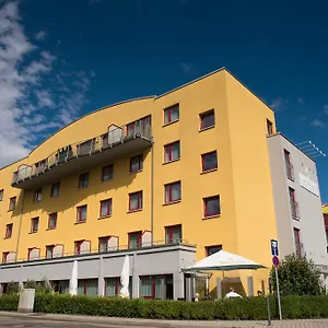 3* Отель Roedelheimer Hof - Am Wasserturm
